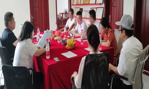 子良鎮(zhèn)張書記赴湖南東環(huán)環(huán)?？萍加邢薰具M(jìn)行調(diào)研指導(dǎo)工作